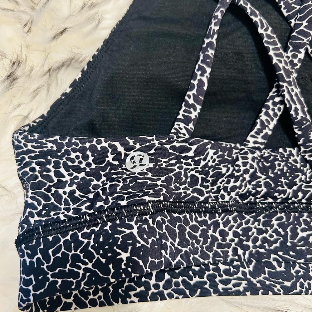 LULULEMON BRALETTE - Picture 2 of 3